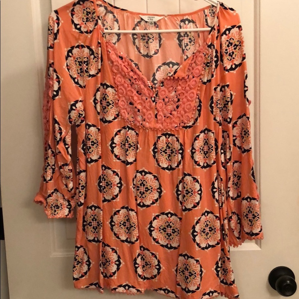 Crown and Ivy 3/4 Top